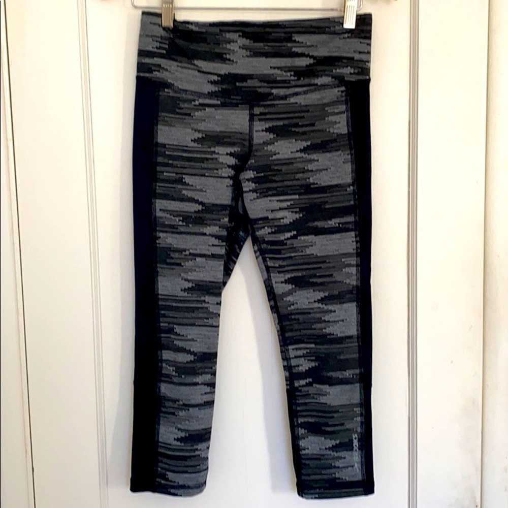 Brooks leggings